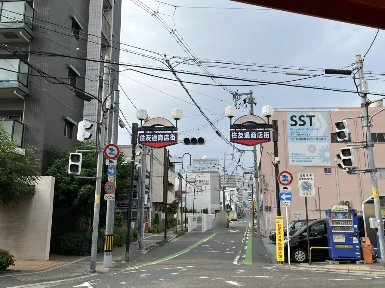 住友通商店街門真市駅側