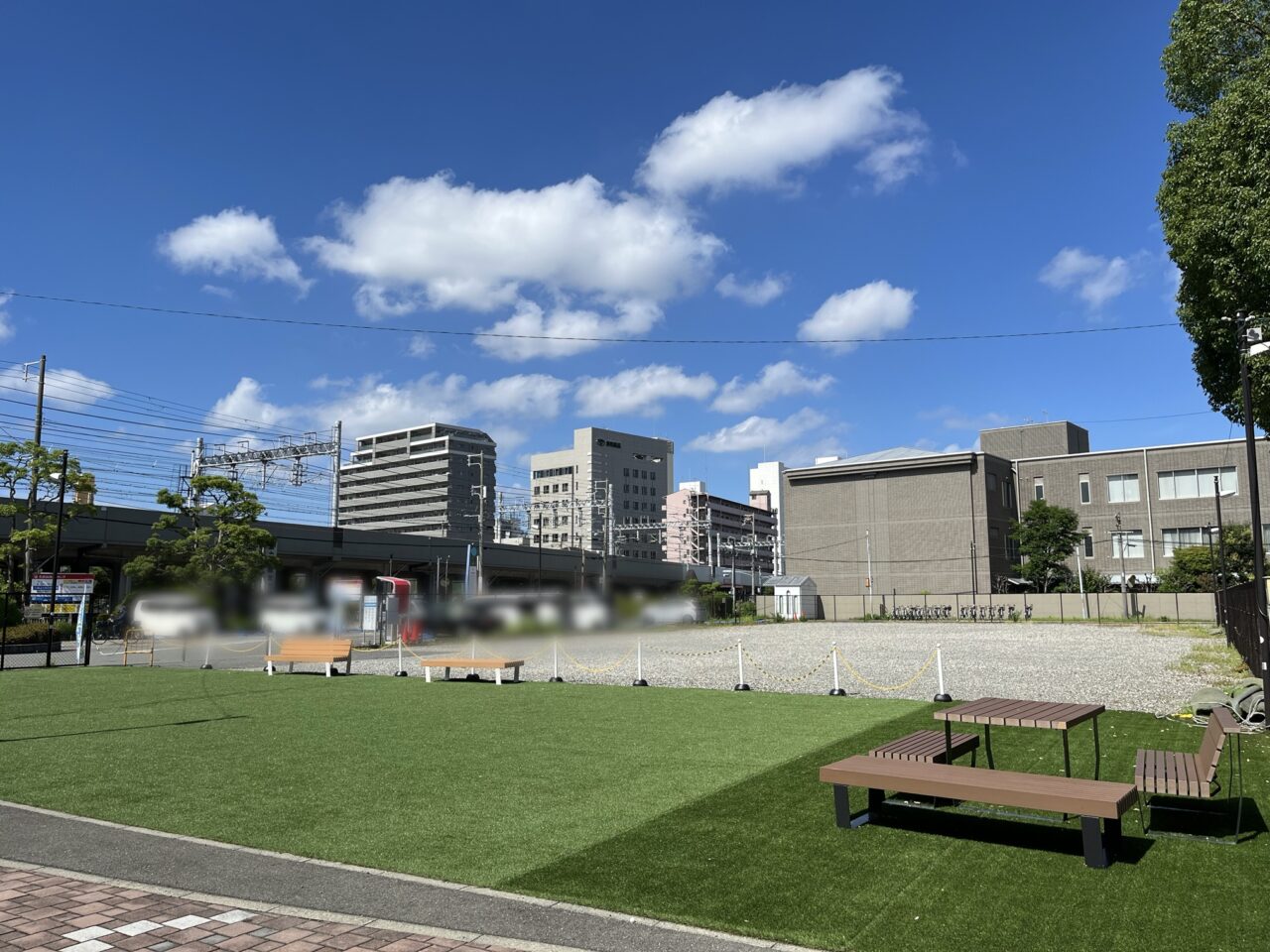 門真市役所前の広場