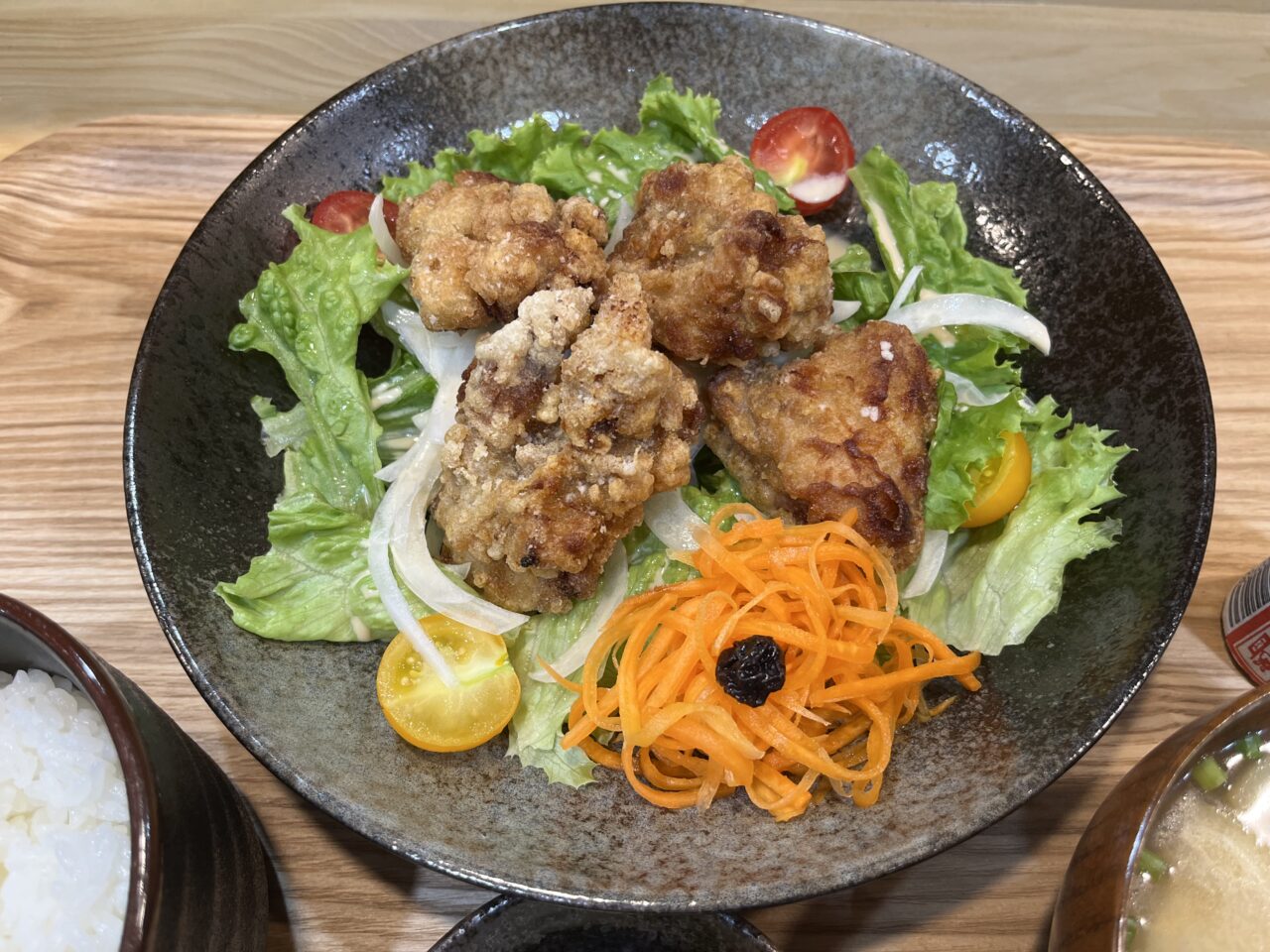 薬膳deカフェあん庵のからあげ