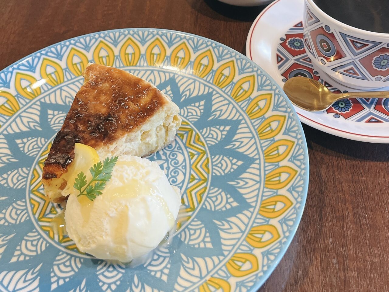 タピコカフェのジンジャーチーズケーキ