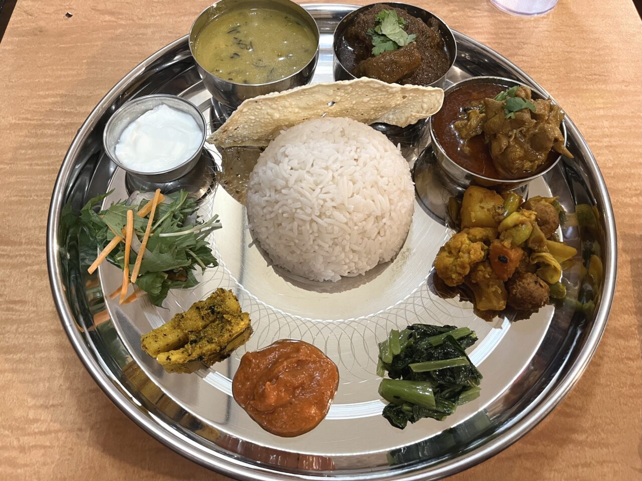 ネパールレストランダルバートの料理