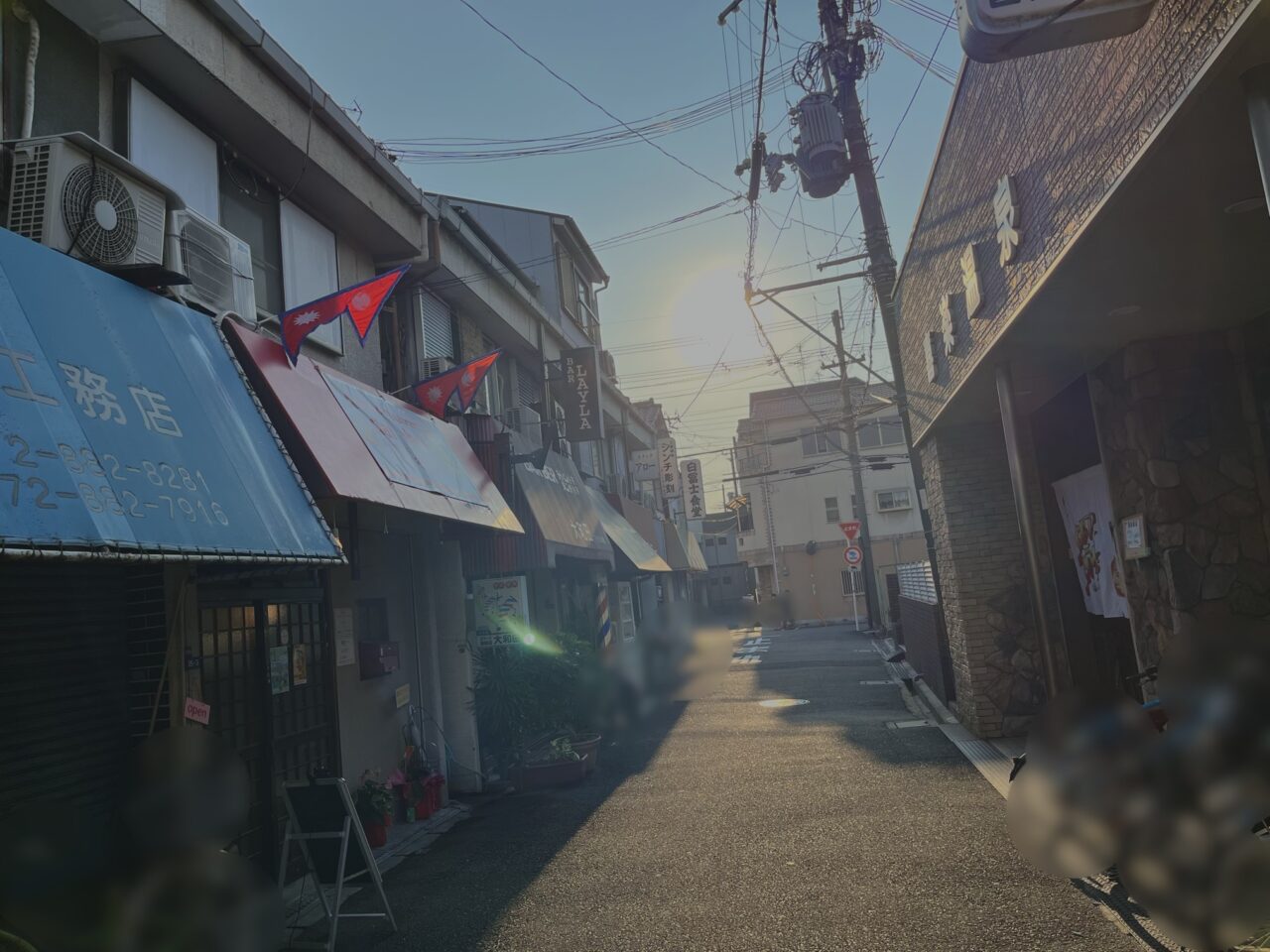 ネパールレストランダルバートの周辺